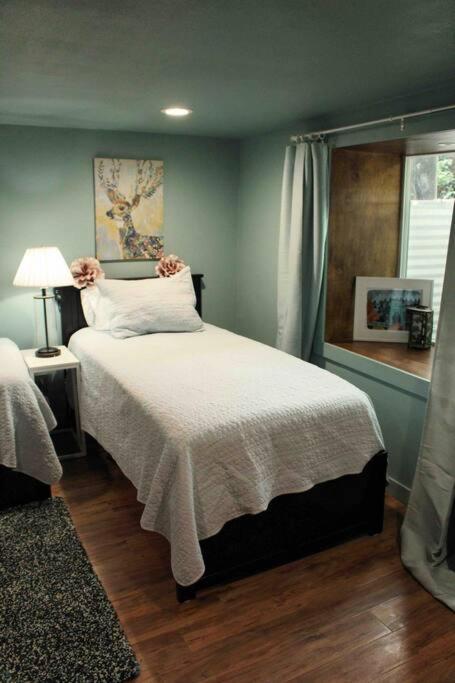 Heart Of Woodstock, 10 Min Walk To Reed, With Private Garage! Daire Portland Dış mekan fotoğraf
