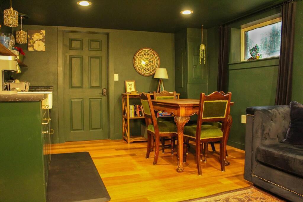 Heart Of Woodstock, 10 Min Walk To Reed, With Private Garage! Daire Portland Dış mekan fotoğraf